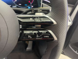 メモリー付きパワーシートが装備されている車両はシートの位置・ドアミラーの角度・ハンドルの位置を3名まで記憶出来ます。