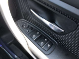 車両の詳細、ご質問につきましては、営業スタッフまでお気軽にご連絡下さいませ。遠方のお客様には実車の詳細動画送信も承ります。お問合せをお待ち致しております。