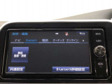 Bluetooth(ブルートゥース)接続機能付き。スマートフォンなどからお気に入りの音楽をワイヤレス再生できます。ドライブがさらに楽しくなりますね。