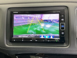 バックモニター付きで、車庫入れやバック時の後方確認をサポート。