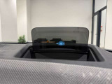 フェイバードトリム Mパッケージ ベスキンナイトシェード/ブルーシート HarmanKardon 18インチホイール 電動シート 禁煙 弊社デモンストレーションカー 正規認定中古車 全国正規ディーラー保証付2年走行距離無制限