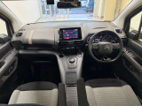 プジョー/シトロエンの正規ディーラーですので納車前の整備、点検はもちろんの事、保証も充実しております。