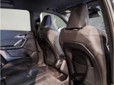 【エアバック】BMWのエアバックやその他の安全装備は、互いに補完しあう事で徹底した安全性を貫きます。万一の事故の際にそれぞれ最適な保護を提供してくれます!
