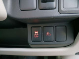 前方車両との衝突防止のサポート機能など、安全装備が充実してて心強いです!!