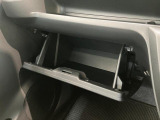 クルマの状態と評価点数を開示し、図解で表示いたしております。車両状態検査書はこちらの車両ページで閲覧できます。(※一部評価書が未設置の車両がある場合がございます)