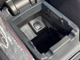 オンライン商談も対応可能!遠方のお客様への販売実績も多く画面を通じて細かい傷もご確認いただけます。