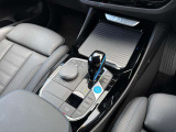 車両の詳細、ご質問につきましては、弊社営業スタッフまでお気軽にご連絡下さいませ。遠方のお客様には実車の詳細画像送信も承ります。お客様からのお問合せをお待ち致しております。