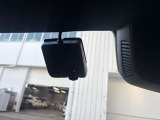 万が一ご愛車が故障した場合でも2年間走行距離に関係なく全国のディーラーで対応可能な工賃を含む正規の無償修理を受けて頂けます。保証対象部品などに関してはお気軽にお尋ねください。