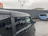 プライバシーガラス付き☆ドアバイザーも取付済みです