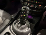 ワンオーナー PEPPER パッケージ リアビューカメラ パーキングアシスト 黒布シート 禁煙車 パーク・ディスタンス・コントロール 正規認定中古車 全国正規ディーラー保証付/1年・走行距離無制限