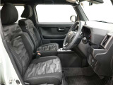 見通しのよいすっきりとした視界で、誰でも運転しやすいです。運転のしやすさは疲れにくさにも繋がりますよ♪