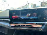 BMW/MINIを熟知したメカニックによる100項目の点検・整備を行います。不具合箇所、交換時期に達している部品に関しましては、全て当社負担で交換してからのご納車となります。