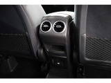 お気軽にお問い合わせください。Tel:075-325-0440 Mobile:070-2313-8676  中古車担当:時女まで