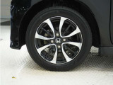 ◆純正アルミホイール装着車◆これで足元まわりも、おしゃれにきまります!