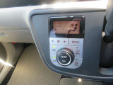 オートエアコン付きです。冷え具合も良好です。ヒーターの効き具合は良好です。お好みの温度設定が可能です。