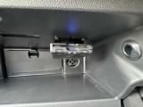 ETCは、グローブボックス内に取り付けられています!
