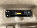 ETCが付いてます。ETC搭載車しか通過できないスマートICが利用できるようになりますよ!現在スマートICの設置箇所も増えてきているので、高速道路利用の幅が広がりますね☆