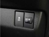 ◆VSA◆横滑り防止装置が装備されています。コーナーリング時の横すべりを抑える機能と、車両の急激な挙動変化を抑える機能で、安定した走行を実現しています。運転に安心とゆとりが出来ます。