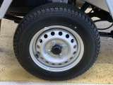 仕上がったお車はすべて自社輸送でスピーディに店舗まで配送いたします。気になるお車は店舗から店舗まで移動もできますのでお気軽にお問い合わせください。