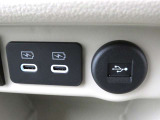 Type-C、急速充電対応(PD対応)のUSB電源ソケットを2個、インパネ部に搭載しています。