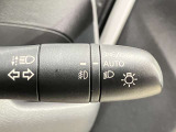 【オートライトシステム】暗くなると自動でライトが点灯するオ-トライト!昼間のトンネル走行などオートにしていると便利♪