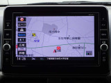 【ナビ】メモリーナビ(MM319D-L)付きです。目的地を設定すれば初めての場所でも簡単に行くことができます。もちろん音楽だって聴けちゃいます♪
