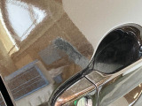 ☆こちらの車は右フロントドアに傷がございます。お買い求めやすい価格で展示する為に一部の傷等は現状です。必要に応じて修理のご希望がございましたら申し受けいたします。