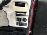当店3階PDIセンターによる室内ルームクリーニング・除菌を全車に実施!オプションにてボディーコーティングも格安で施工致します★