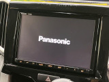 【大画面ナビ】人気の大型8インチナビを装備。存在感のある大画面はインパクト大!ナビ利用時のマップ表示は見やすく、テレビやDVDは臨場感がアップ!いつものドライブがグッと楽しくなります♪