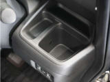 ◆ドリンクホルダー◆手の届きやすい場所にドリンクホルダーがあり、とても便利です。