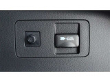 非常時やキャンプなどに役立つAC100Vコンセント付きです。