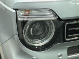 LEDヘッドライトは、点灯の瞬間から最大光量を発揮し、突然暗くなるトンネルなどでの安定感を高めます。
