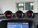 ☆スポーティさを高める3連メーター(時計・電圧・油温)!