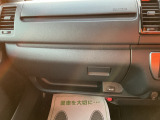 屋上展示場に常に50台以上の車両をご用意!お気に入りの1台が見つかるかも!?
