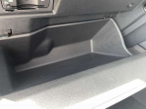 車両詳細など、気になる点などがございましたらお気軽にお問い合わせ下さいませ。より詳細なお写真もメールでお送りいたしますので、まずはお問い合わせを!