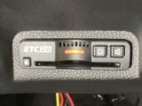 【ETC車載器】もはや必須アイテムのETCを搭載!高速道路のご利用時にとても便利!わずらわしい料金所での現金支払いが不要となりスムーズに通過できます♪