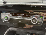 内装クリーニングも施しております。内装の綺麗なお車は気持ちが良くオススメさせていただく1つのポイントになっております。