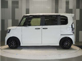 整備代金を車両本体価格に含んでおります。法定点検整備または定期点検を実施し、点検記録簿を発行致します。