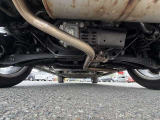 【下廻り防錆塗装】下回りの防錆加工も大人気オプションです。下回りを融雪剤などから長期間お守り致します。是非お車と一緒にご検討くださいませ。