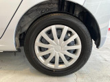安全・安心な走行のために、納車前にダイハツのクルマを知り尽くしたエキスパートが基本性能に関わる機能や状態を徹底的に点検。消耗部品の交換など法定12ヶ月点検相当の点検・整備を実施しております。