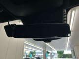 リバース連動型のバックカメラは、精度が良く、バックや縦列駐車もストレスなく止められます。カメラの性能も日々進化しており画質には私たちも驚かされます。ぜひ実車でのご確認をお願い致します!