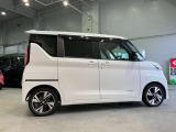 日産ディーラーならではの経験豊富な整備士が、お渡し前にきっちりと車検整備をさせていただいております。またお渡し後1ヶ月もしくは1000kmで、無料の点検整備を実施させていただきます。
