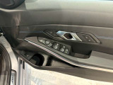 BMW正規ディーラー BMW Premium Selection調布の認定中古車です。厳しい基準をクリアした高品質車両のみ販売。BMW認定中古車保証付き(最長4年・距離無制限)、全国納車対応可能です。