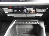 ドイツ車には特徴があり、メーターのメモリに一部色がついています。これはドイツでは推奨速度という考えがあるためです。安全で快適に走る際に適している速度を指しています