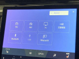 ディスプレイオーディオを装備。スマホとクルマをつなぐことで、これまでのナビに加えて、いろんなサービスが楽しめます。