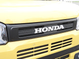 ★アクティブフェイスパッケージ★フロントグリルはクラシックな雰囲気の「HONDA」ロゴがデザインされています!