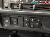 アイドリングストップ機能がついているので、停車時にエンジンを止めて燃料消費を抑えます。環境にもお財布に優しいですね♪