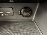 12V 120W電源付。携帯の充電や簡易空気清浄機など手軽に電源を得られます。