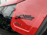 MINI専門のメカニックが、100項目にも上るポイントを徹底的にチェック。交換基準に達した部品があれば、交換整備の後にお客様へご納車致します。
