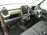 高品質カークリーニング 外装・内装、岐阜トヨペットの専門スタッフがシートもカーペットも綺麗に洗浄済み!プロの仕上げを是非ご確認ください。